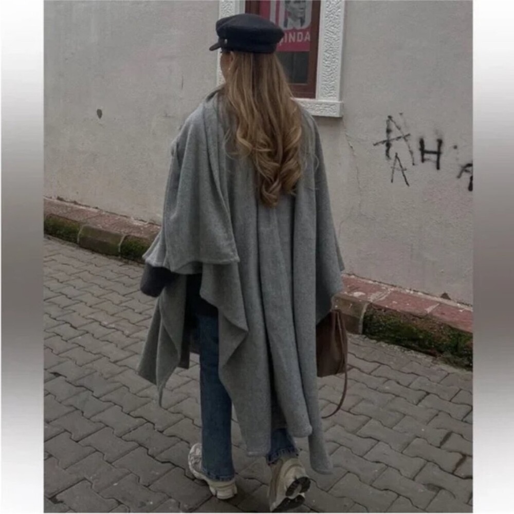 NEW W TAGS Zara Alpaca Wool Blend  Medium Grey Scarf Cape Coat - Picture 7 of 10